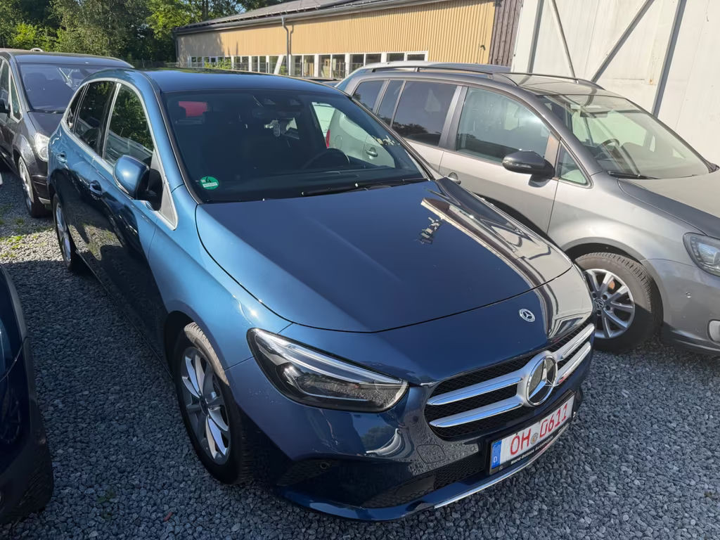 Mercedes-Benz B-Klasse B 200 B 200 d