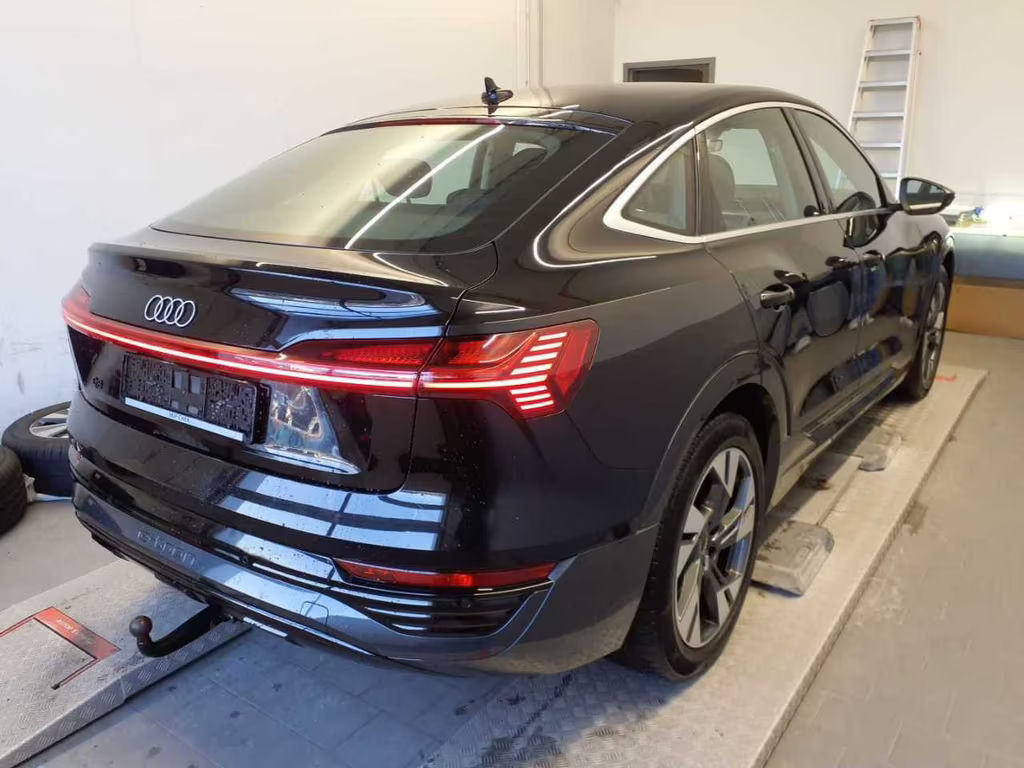 Audi Q8 e-tron