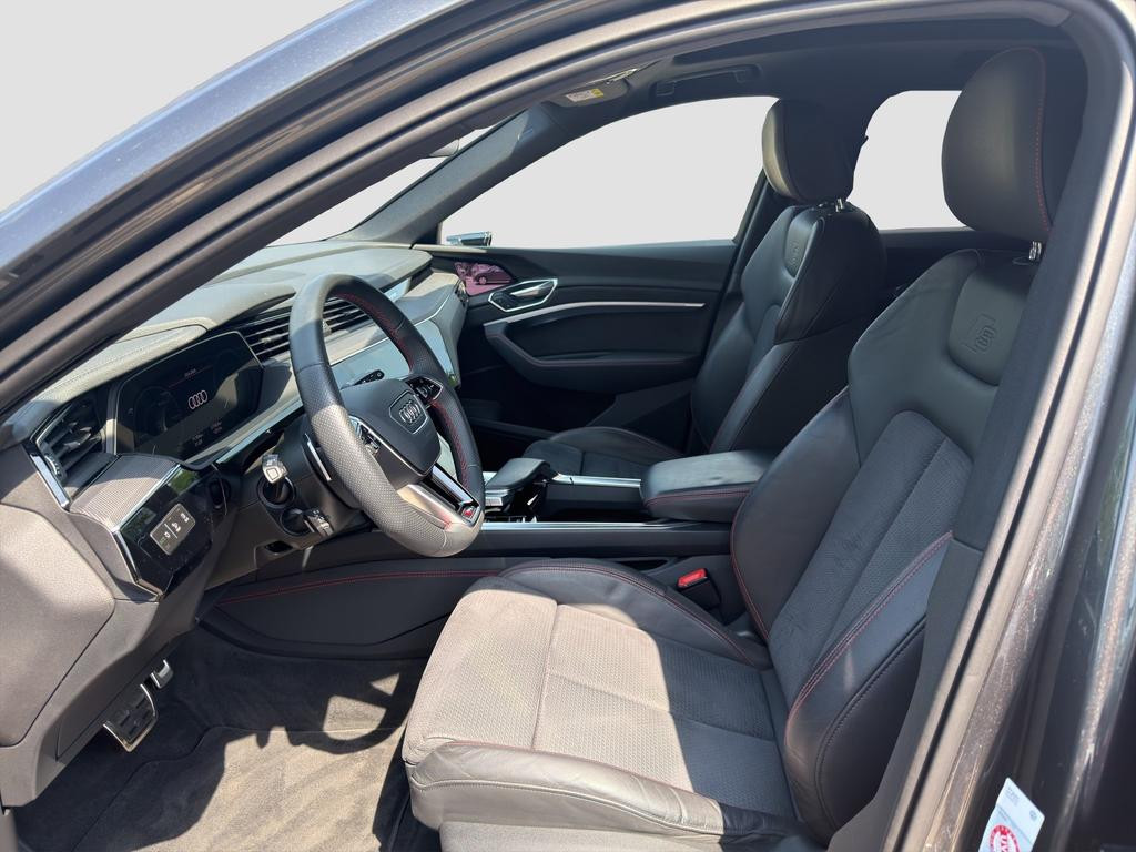 Audi Q8 e-tron