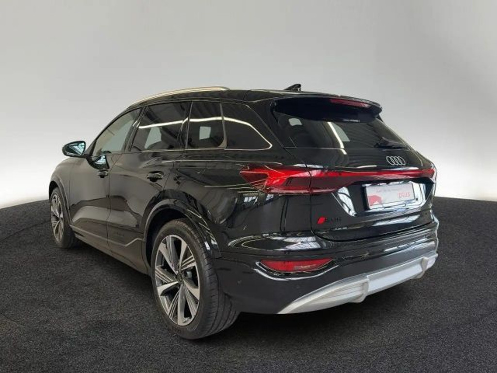 Audi SQ6 e-tron