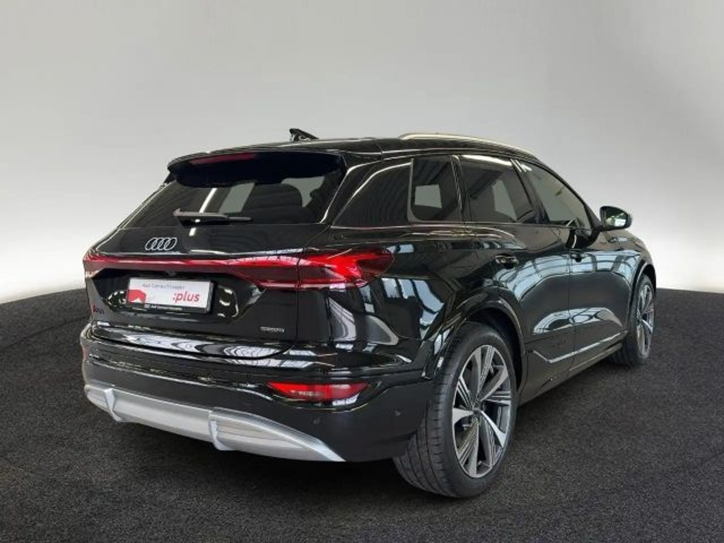 Audi SQ6 e-tron