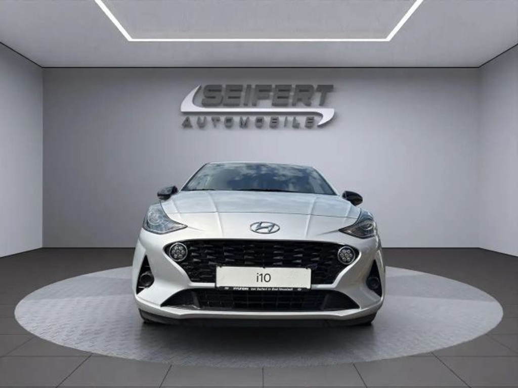 Hyundai i10 Connect