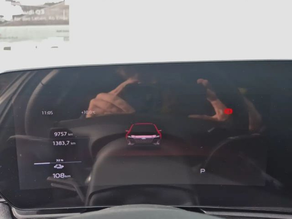 Audi S6 e-tron