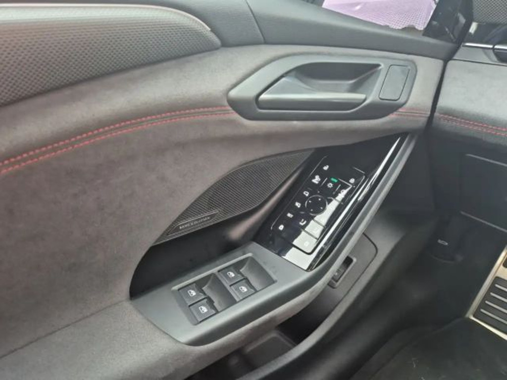 Audi S6 e-tron