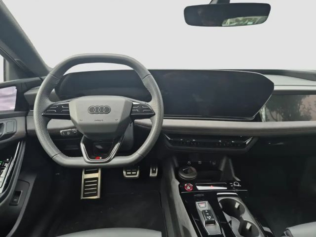 Audi S6 e-tron