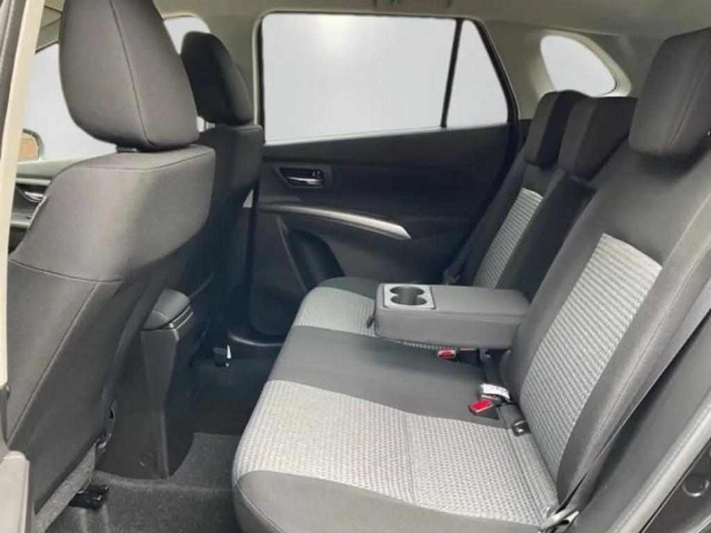 Suzuki S-Cross