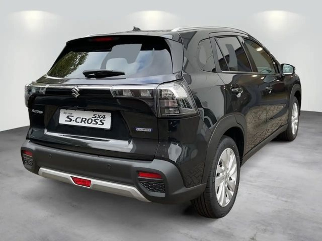 Suzuki S-Cross