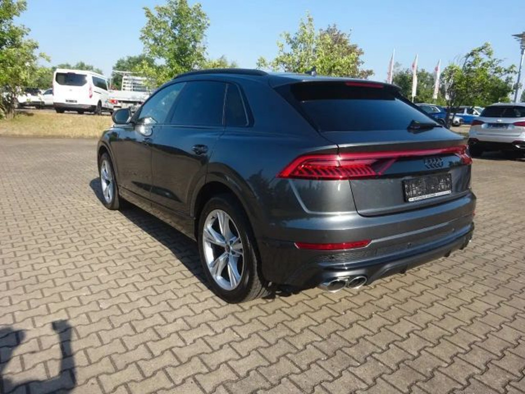 Audi SQ8