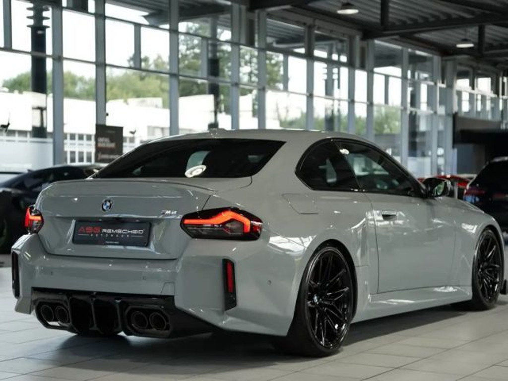 BMW M2