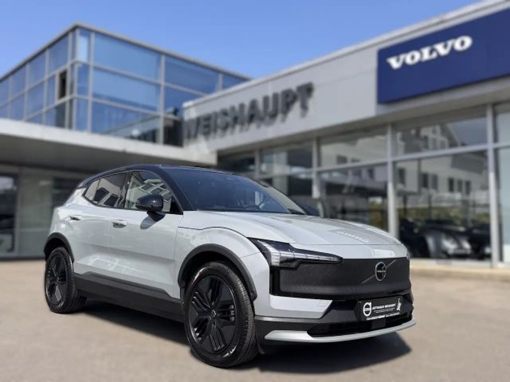 Volvo EX30 Twin motor Ultra