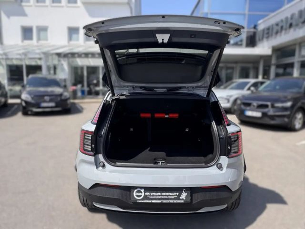 Volvo EX30