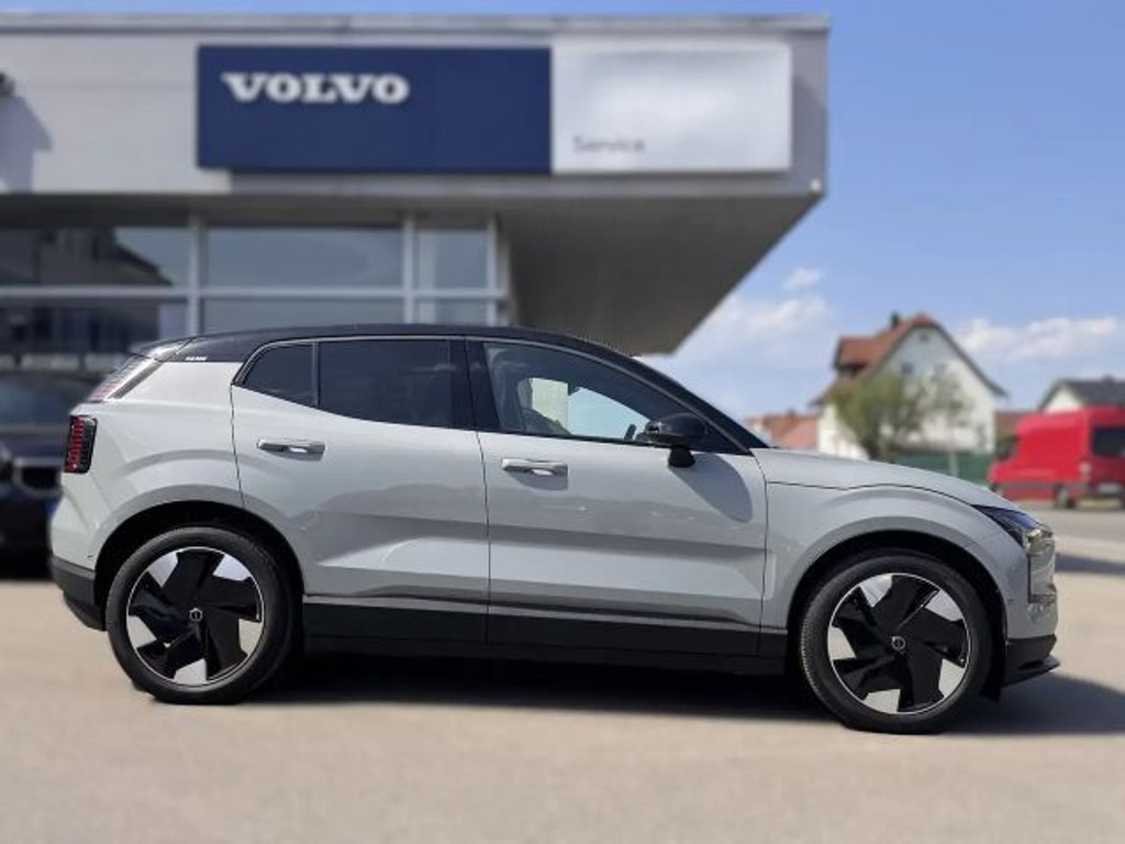 Volvo EX30