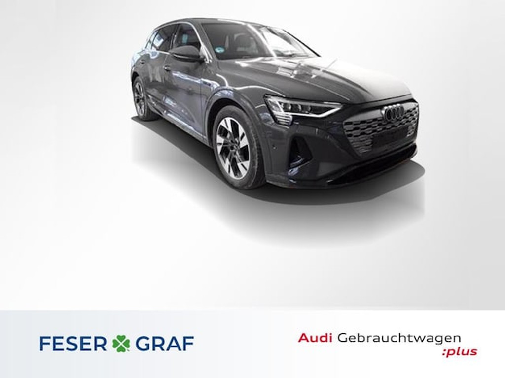 Audi Q8 e-tron Quattro 50