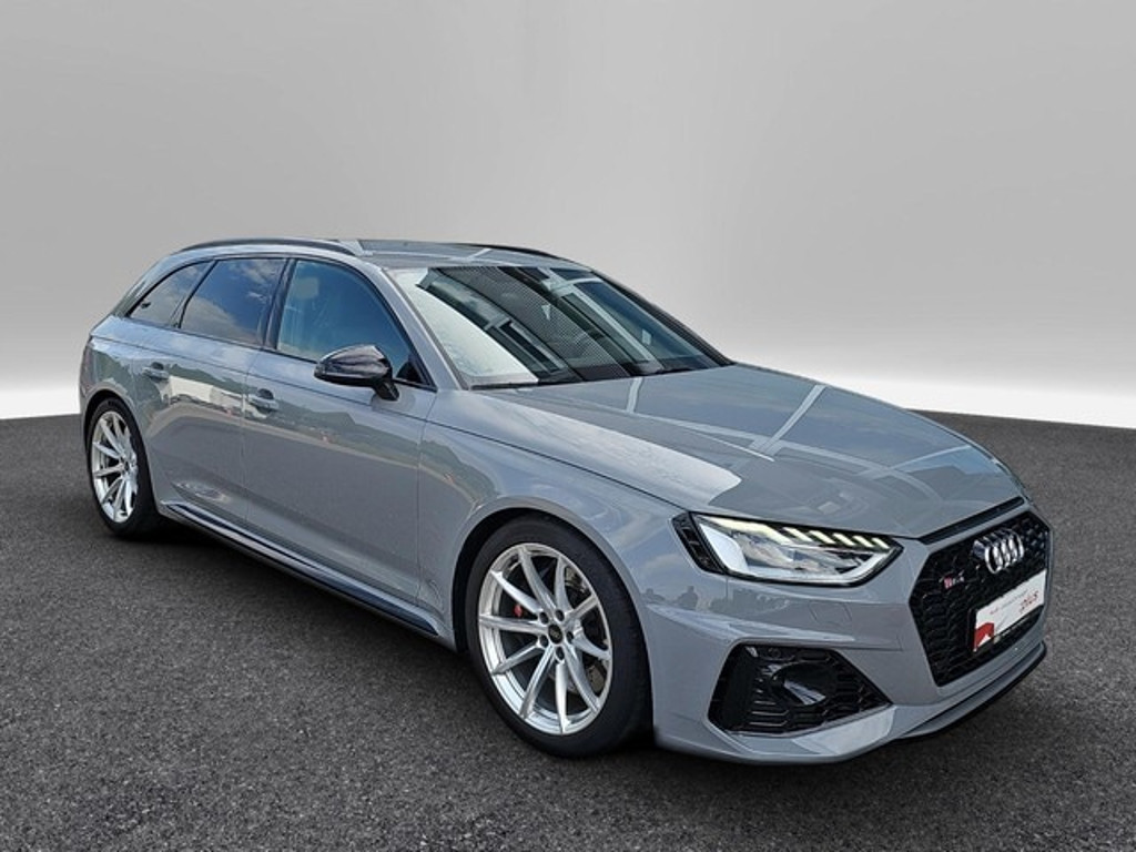 Audi RS4
