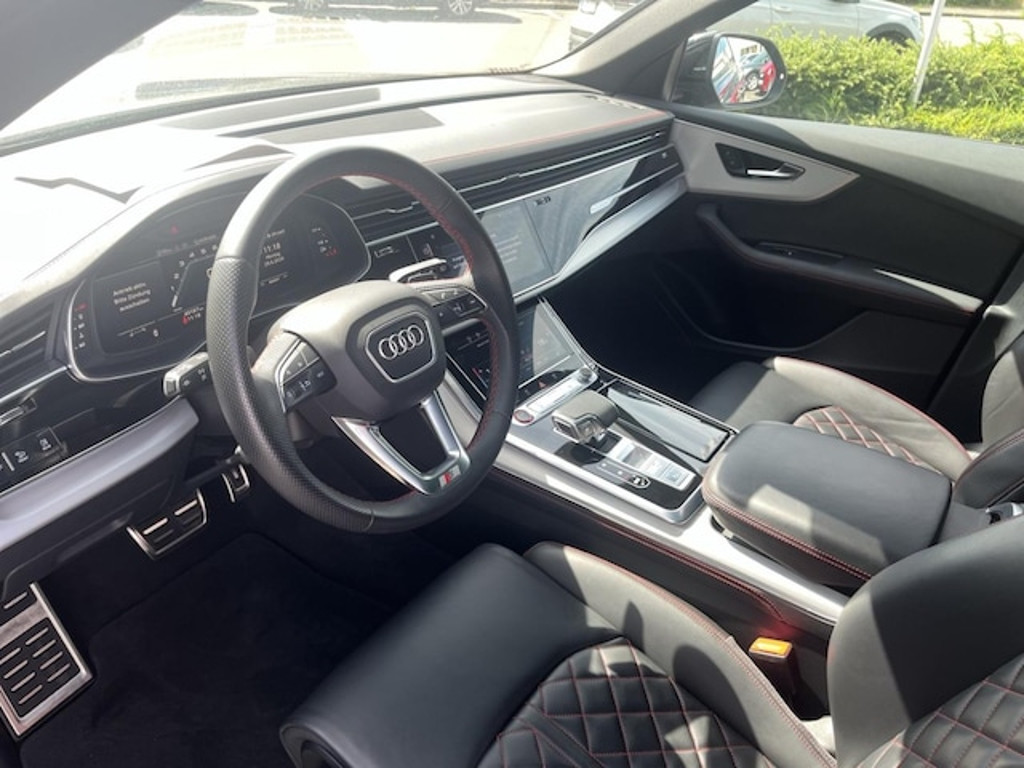 Audi SQ8