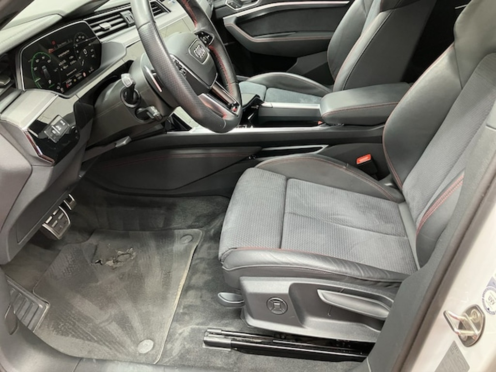 Audi Q8 e-tron