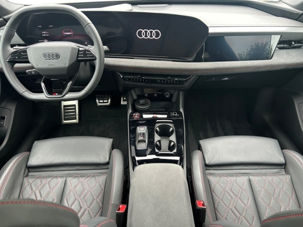 Audi A6 e-tron