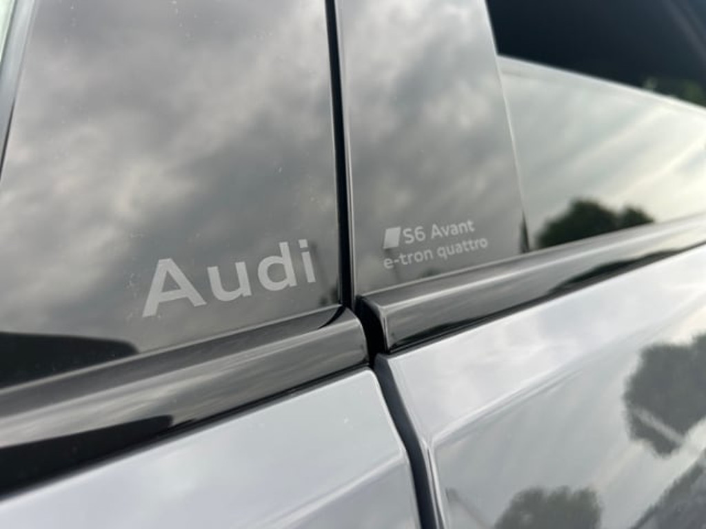 Audi A6 e-tron