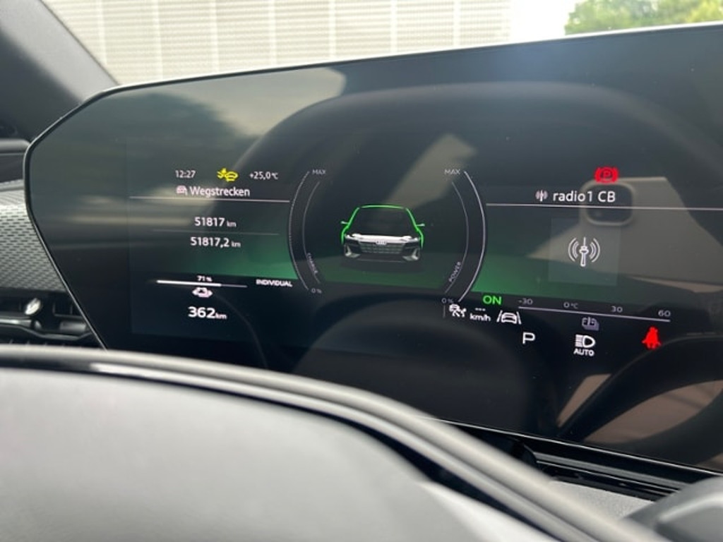Audi A6 e-tron