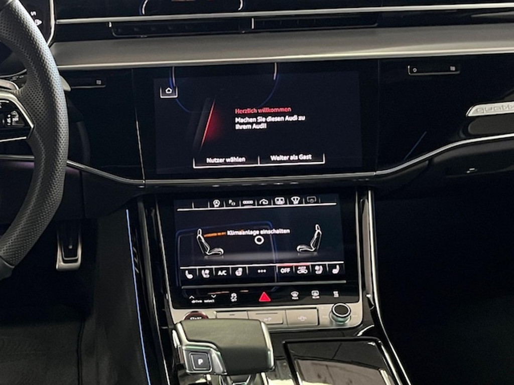 Audi S8