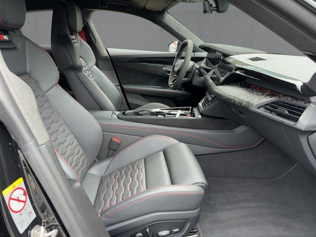 Audi RS e-tron GT