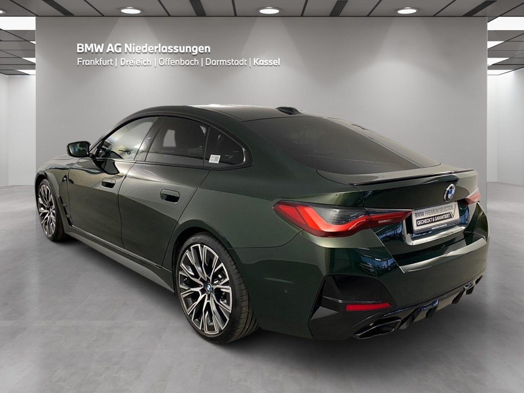 BMW M440