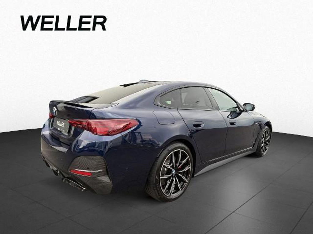 BMW M440