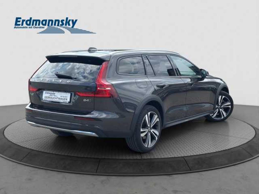 Volvo V60 Cross Country