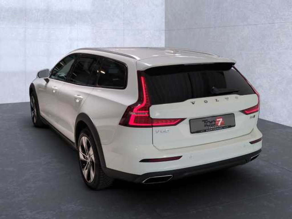 Volvo V60 Cross Country