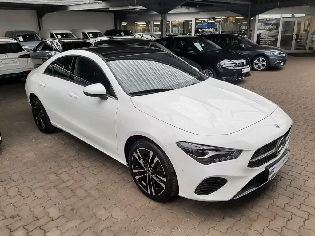 Mercedes-Benz CLA-Klasse CLA 180 Coupé Progressive