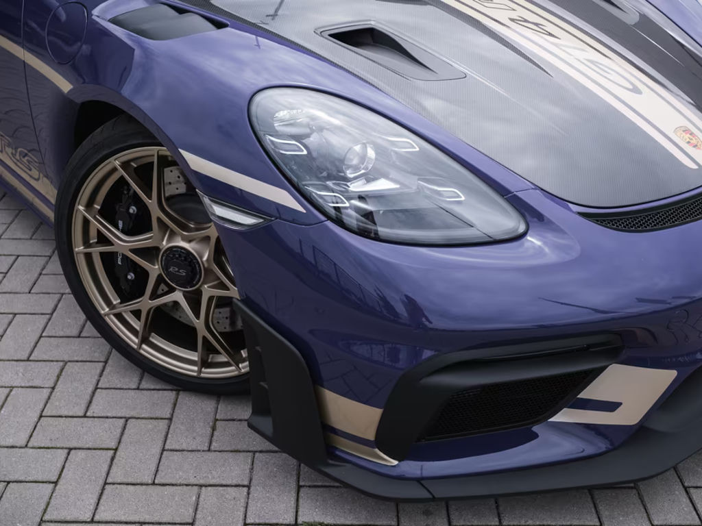 Porsche Cayman