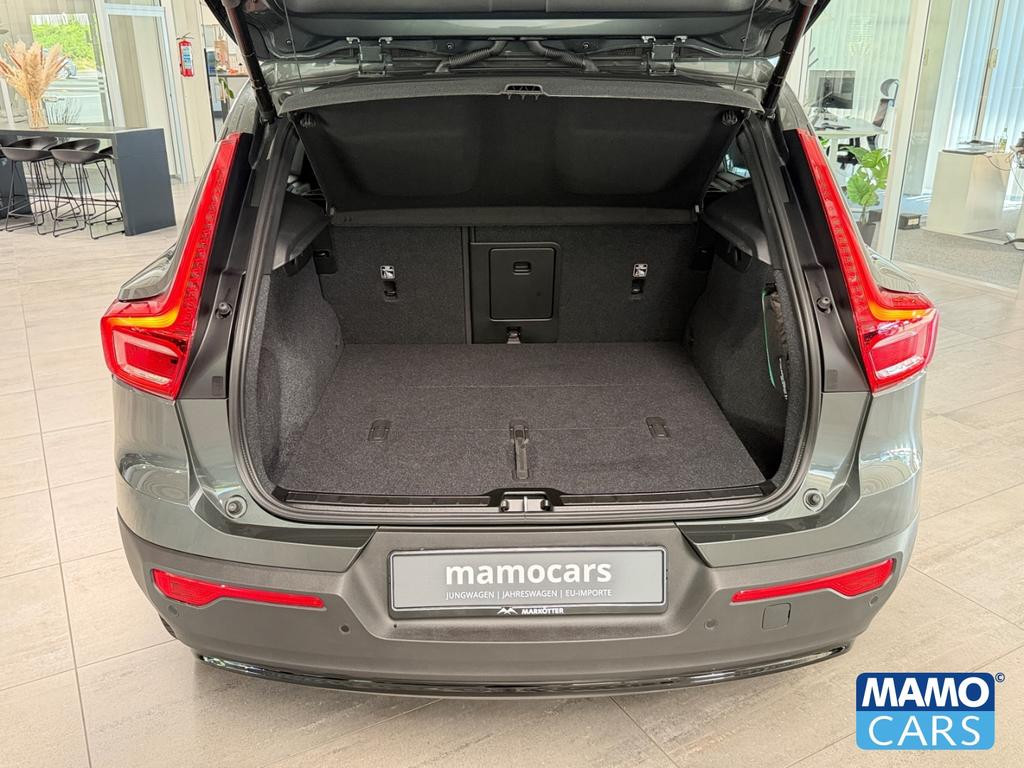 Volvo EX40