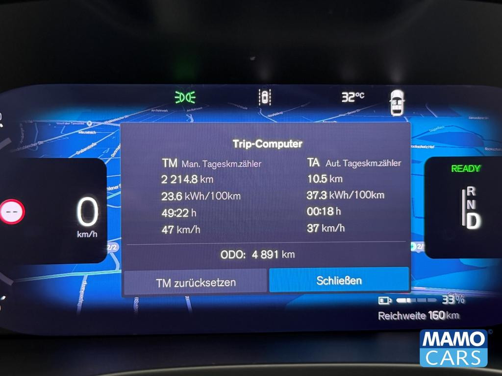 Volvo EX40