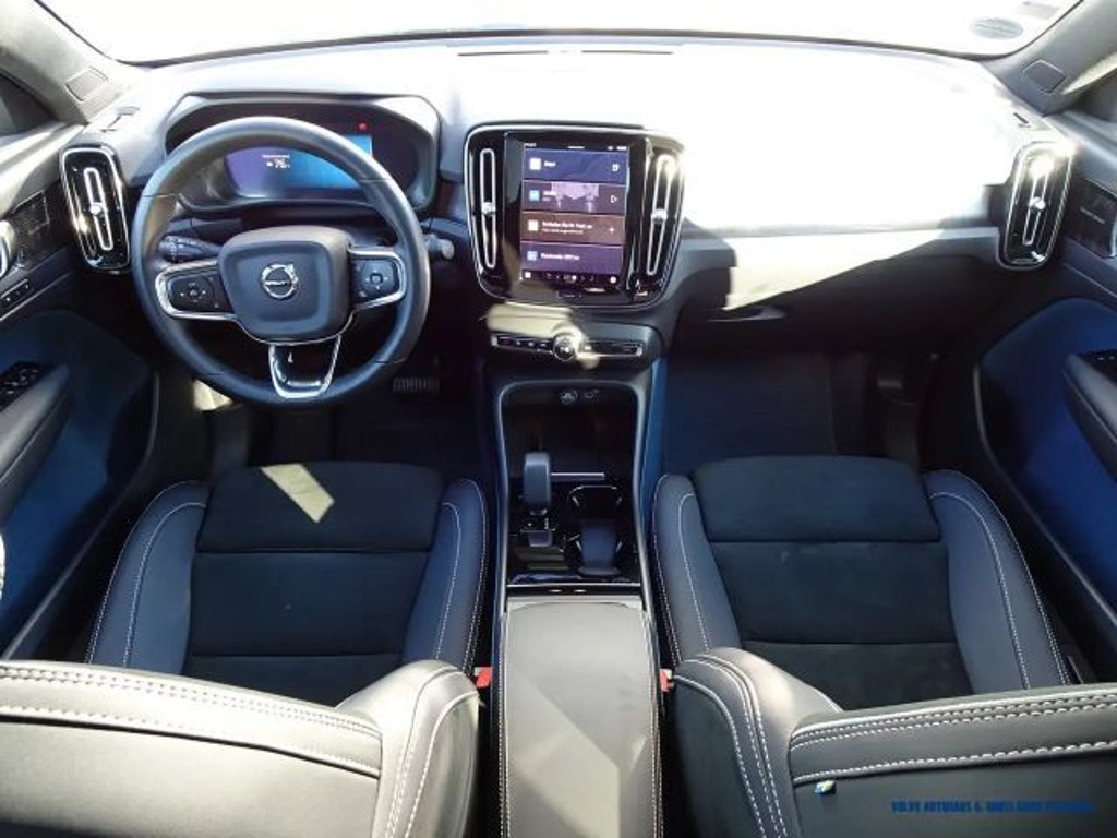 Volvo C40