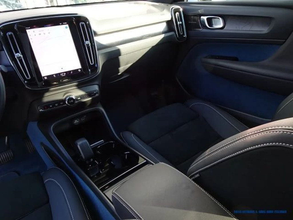 Volvo C40