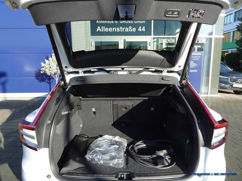 Volvo C40