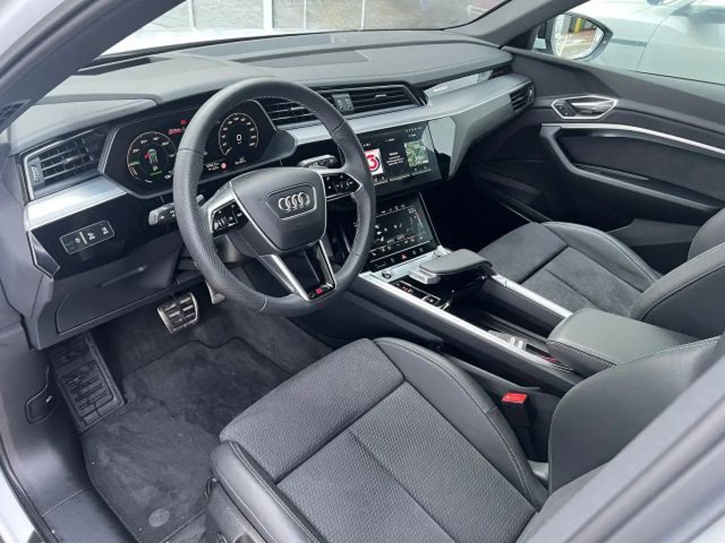 Audi Q8 e-tron