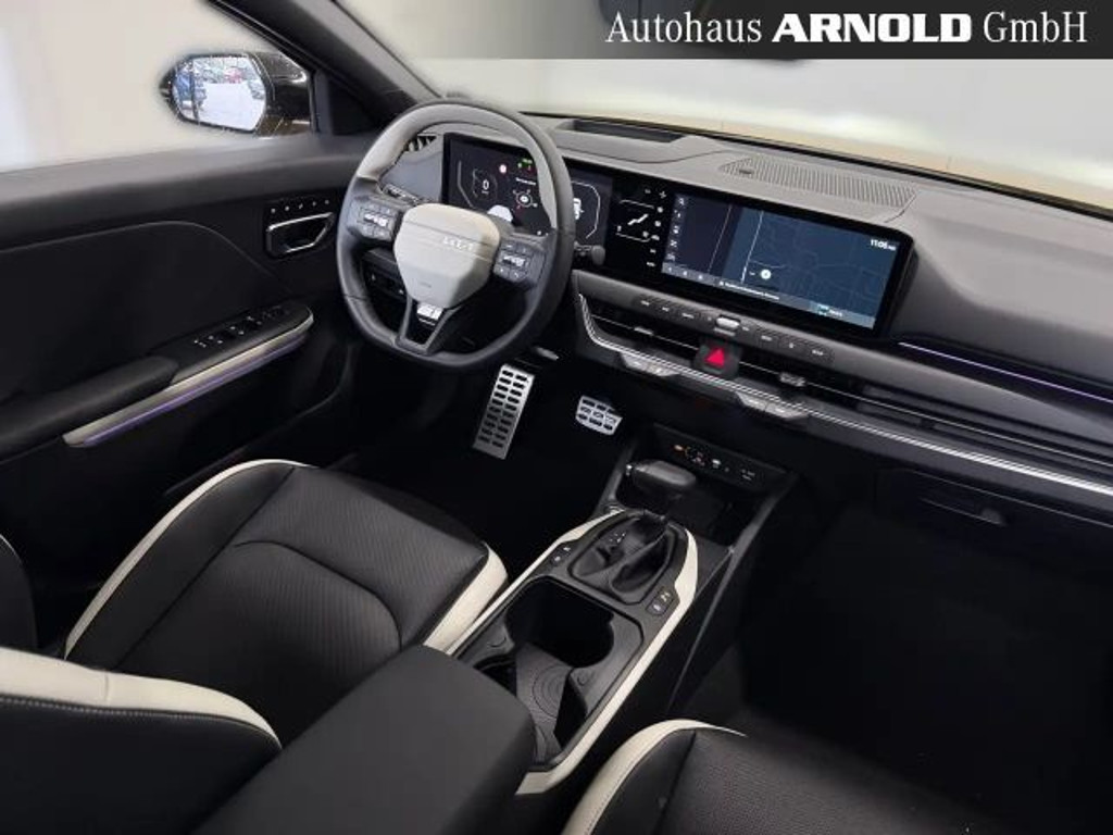 Kia K4
