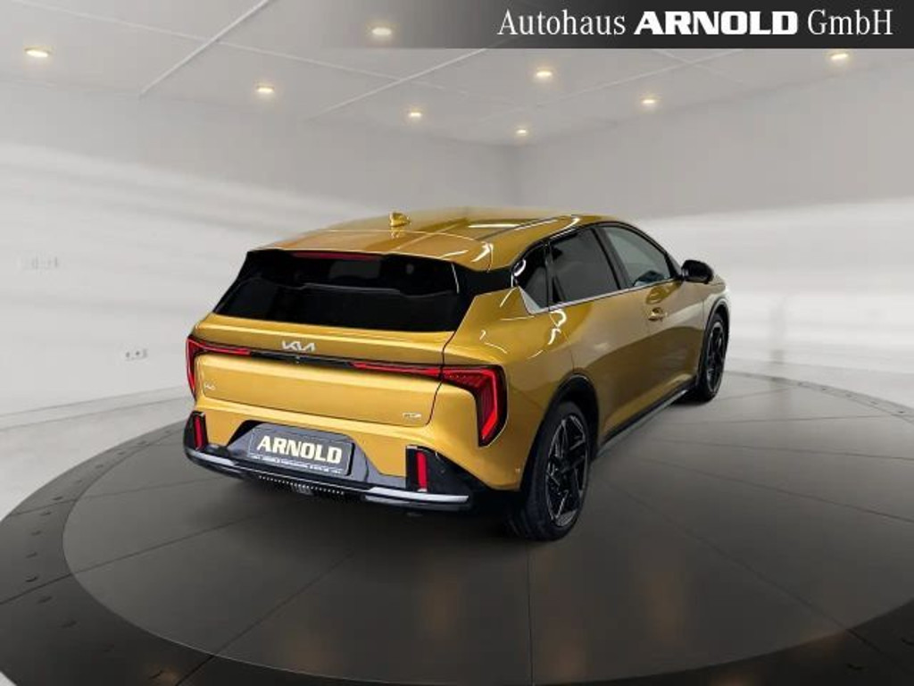 Kia K4