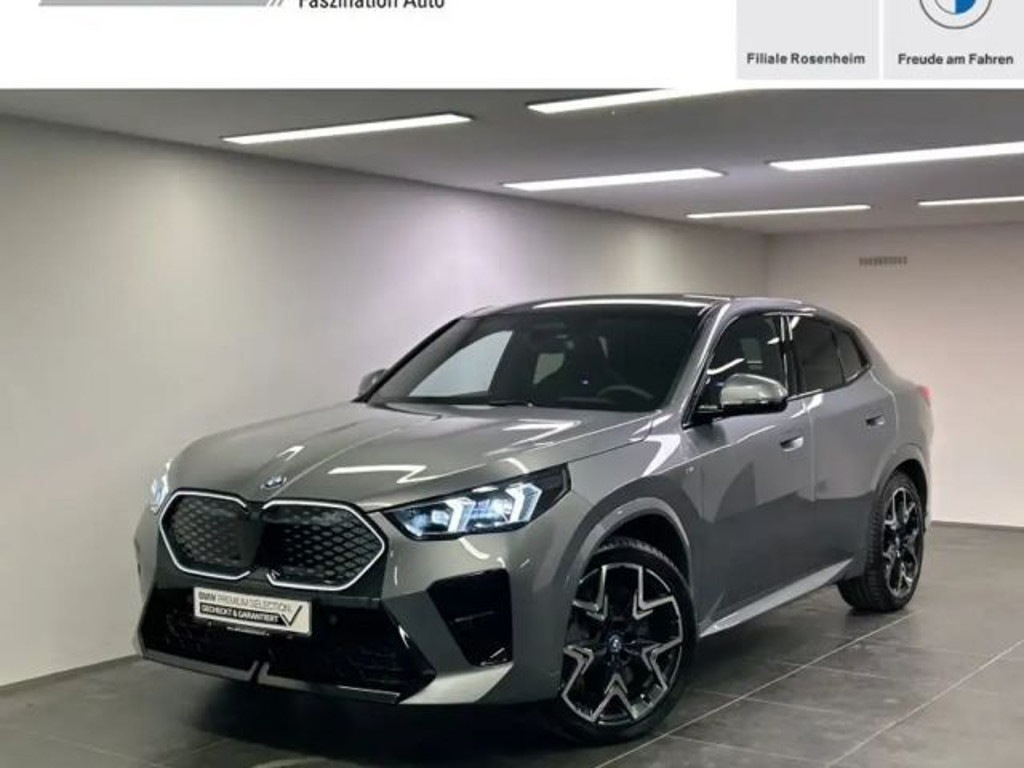 BMW iX2 M-Sport Coupé xDrive30