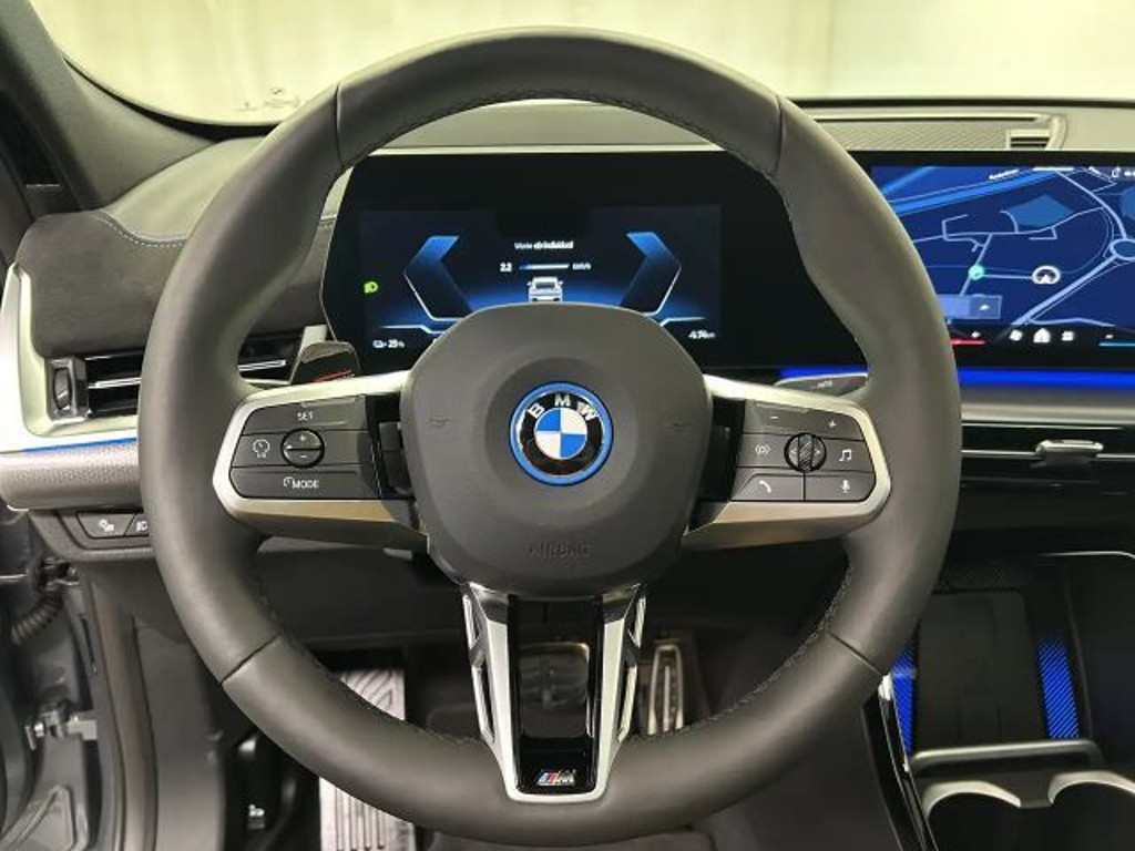 BMW iX2