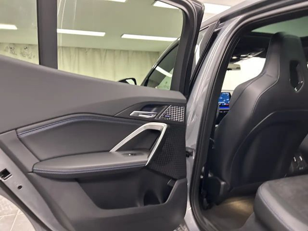 BMW iX2