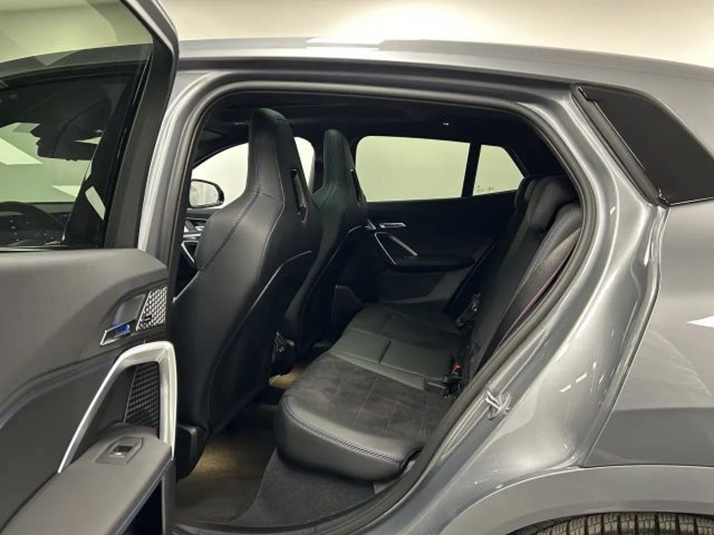 BMW iX2