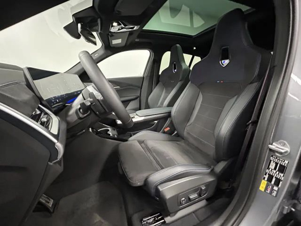 BMW iX2