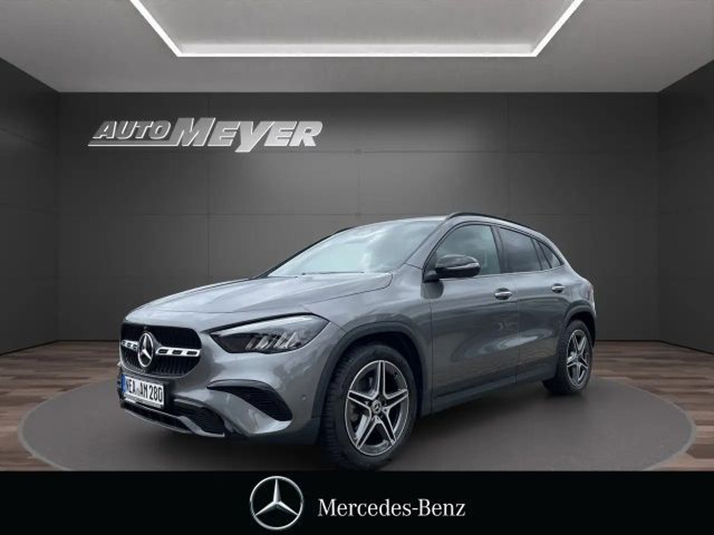 Mercedes-Benz GLA-Klasse GLA 180 AMG Line