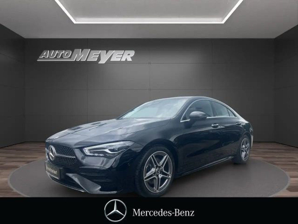 Mercedes-Benz CLA-Klasse CLA 200 AMG Line Coupé