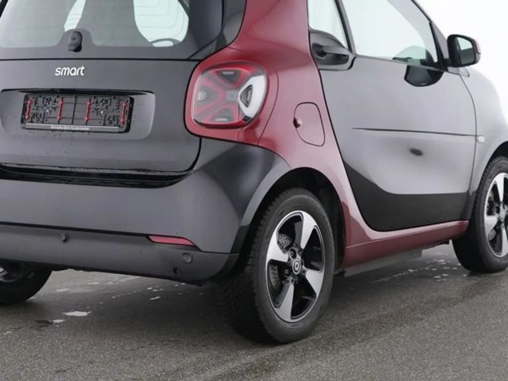 Smart EQ fortwo Passion 22kw onboard charger