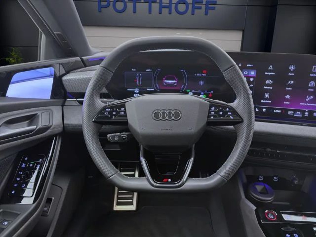 Audi S6 e-tron