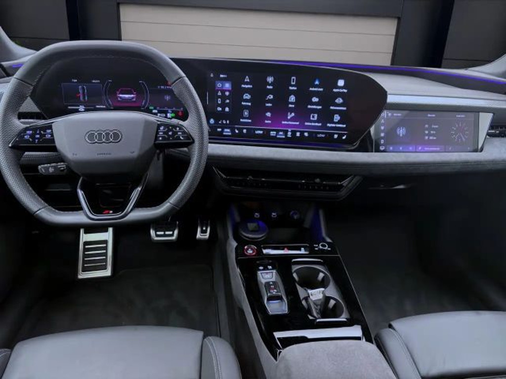 Audi S6 e-tron