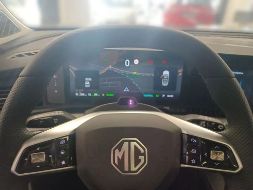 MG MGS9